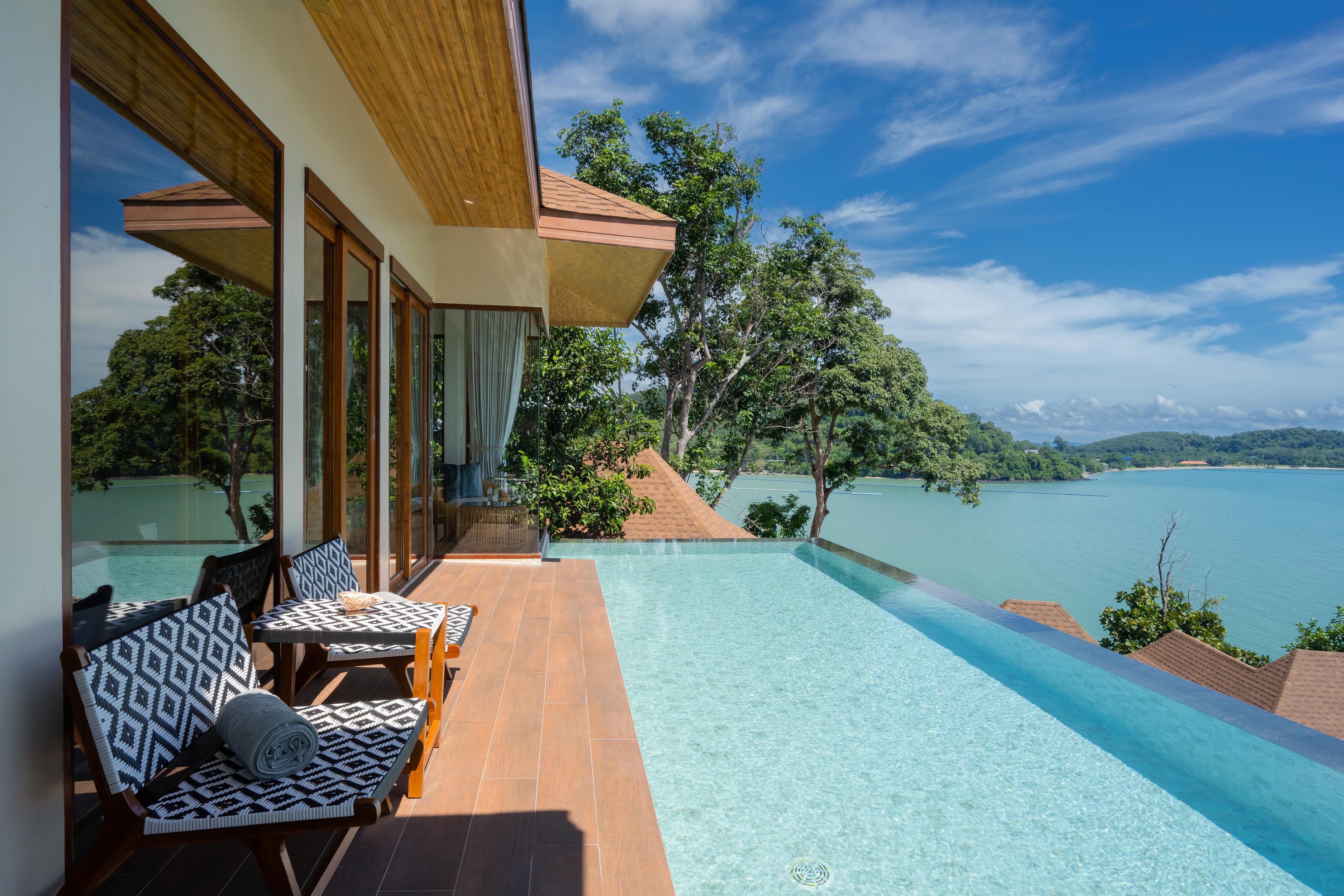 Sinae Phuket Hotell Exteriör bild