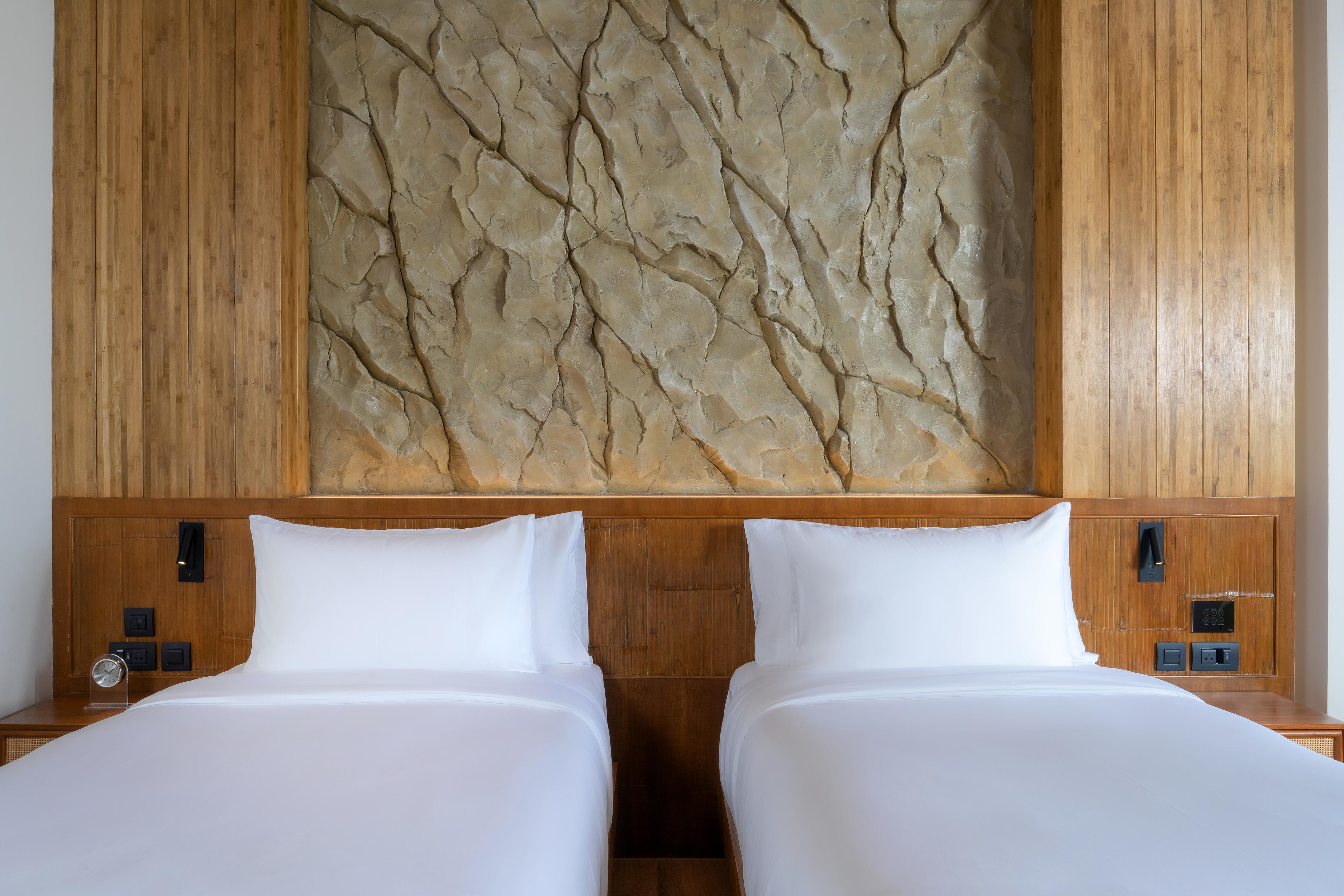 Sinae Phuket Hotell Exteriör bild