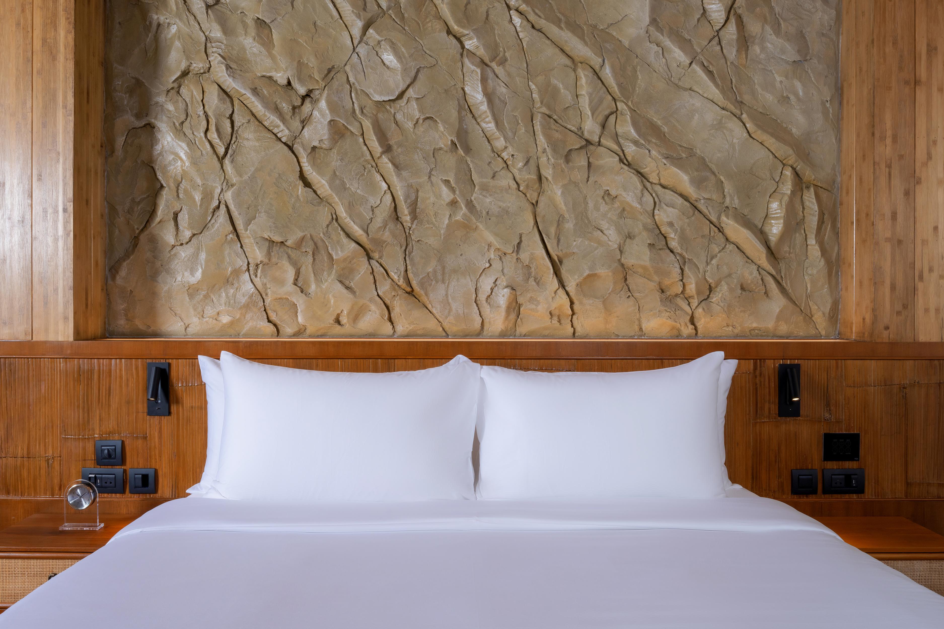 Sinae Phuket Hotell Exteriör bild