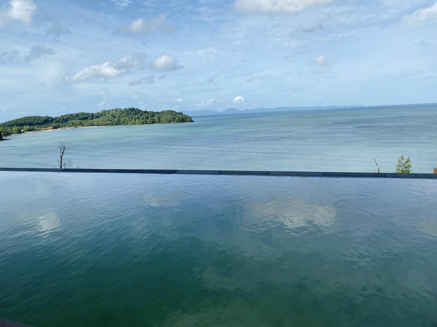 Sinae Phuket Hotell Exteriör bild