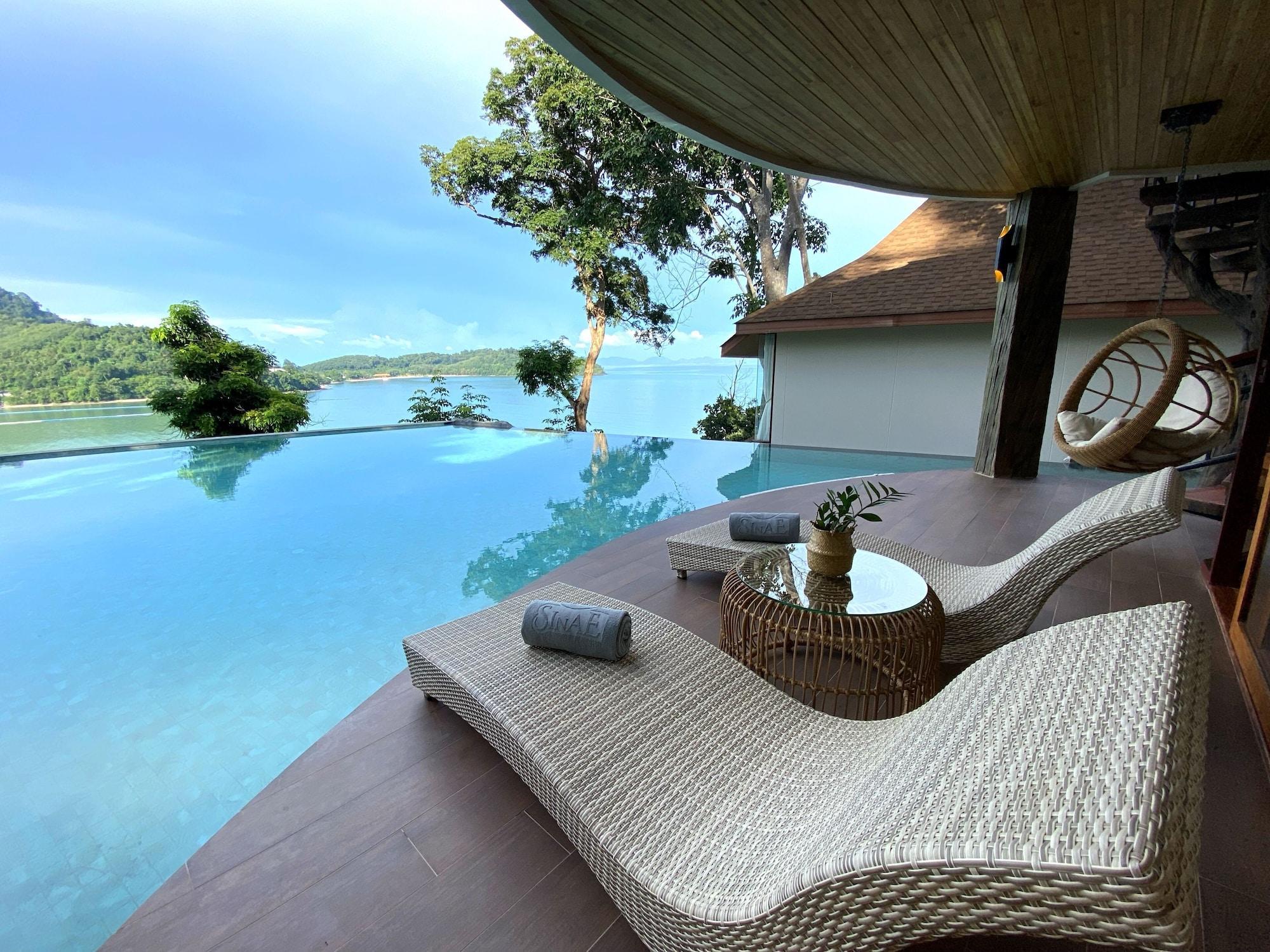 Sinae Phuket Hotell Exteriör bild