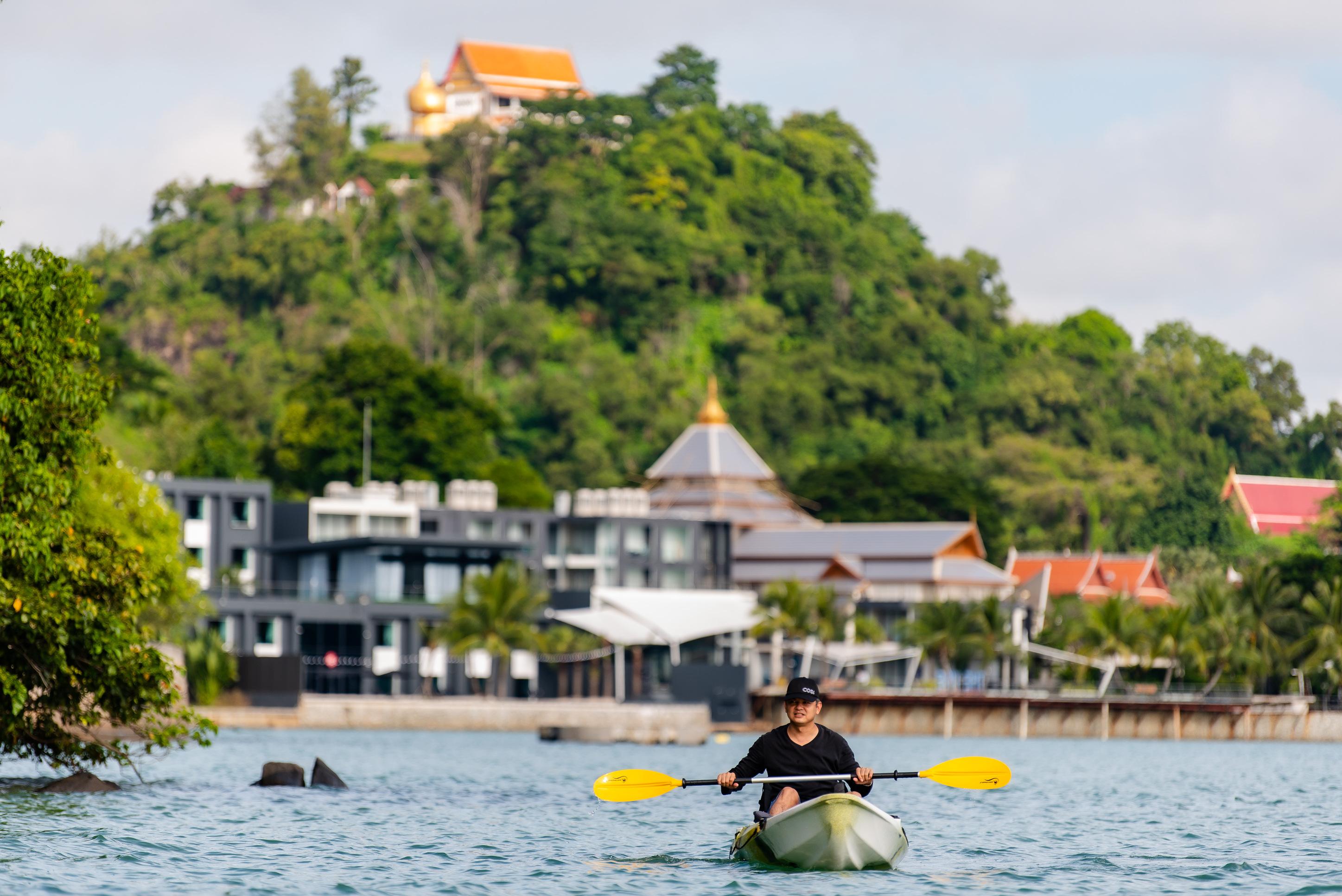Sinae Phuket Hotell Exteriör bild