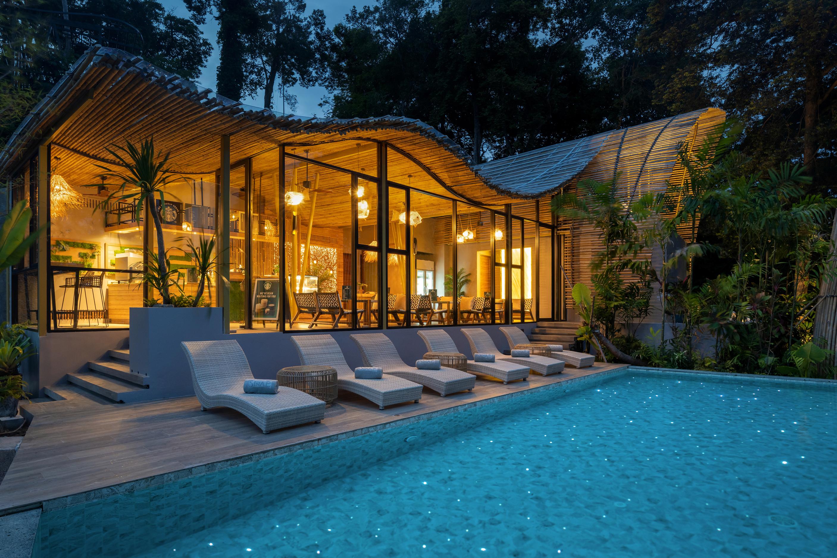 Sinae Phuket Hotell Exteriör bild